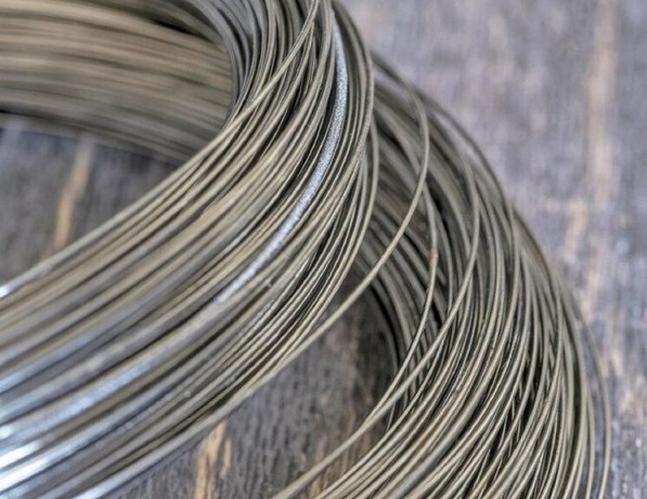 Проволока конструкционная Ст15 0,36 мм ГОСТ 1050-2013 фото