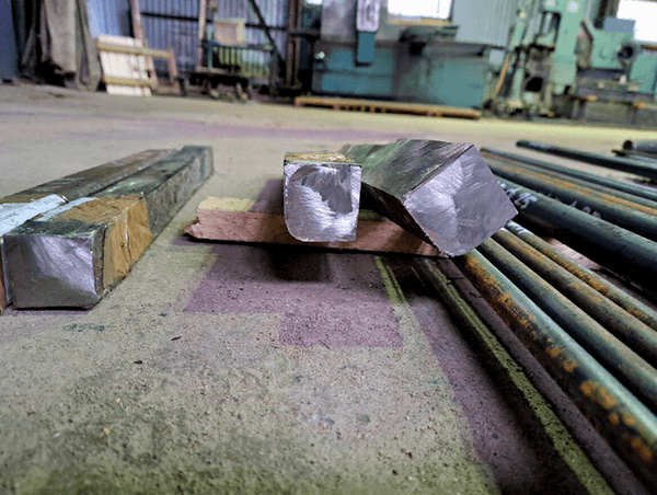 купить нержавеющий квадрат Нержавеющие квадраты на складе