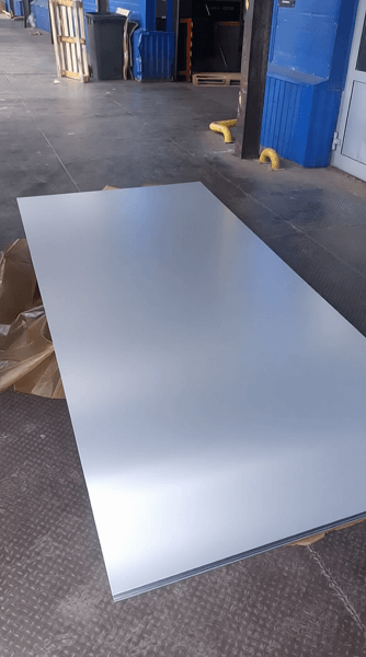 Лист дюралевый